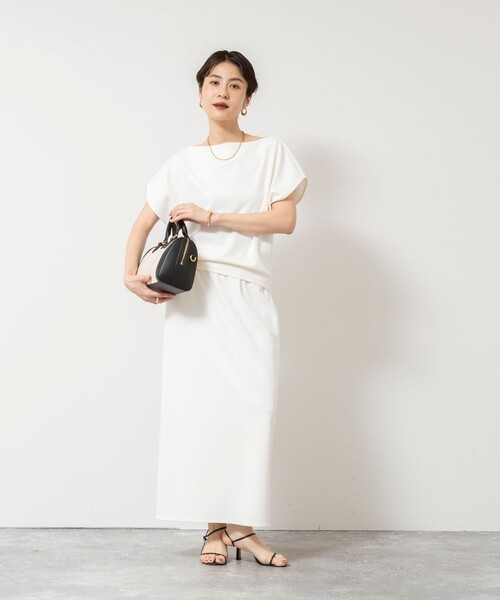 NOLLEY’S Sophi(ノーリーズソフィ)の「《撥水/セットアップ対応》ウォッシャブルマルチファンクションボートネックプルオーバー(Tシャツ/カットソー・レディース・ブラック/オフホワイト・38)」の11枚目の写真