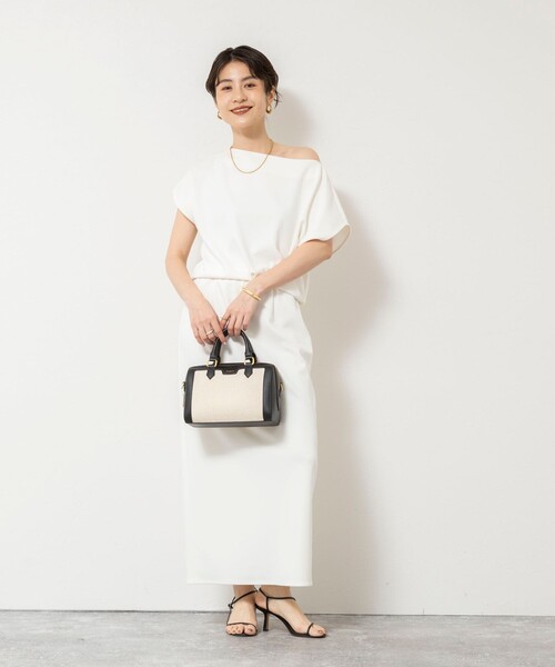 NOLLEY’S Sophi(ノーリーズソフィ)の「《撥水/セットアップ対応》ウォッシャブルマルチファンクションボートネックプルオーバー(Tシャツ/カットソー・レディース・ブラック/オフホワイト・38)」の20枚目の写真