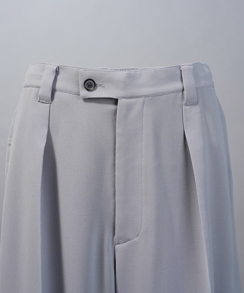 MAISON SPECIAL(メゾンスペシャル)の「《UNISEX》Wooly Mesh One-tuck Prime-Wide Tapered Slacks/ウーリーメッシュワンタックプライムワイドテーパードスラックス【MAISON SPECIAL/メゾンスペシャル】■セットアップ対応■(スラックス・メンズ・ラベンダー/チャコールグレー/ブラック・2/1/0)」の21枚目の写真