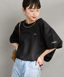 TATRAS（タトラス）の「[TATRAS タトラス] 別注 DANILO ワンポイント刺繍ロゴ ショートスリーブTシャツ（Tシャツ/カットソー）」