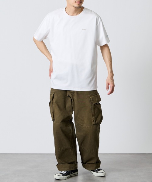 重點刺繡LOGO短袖T恤