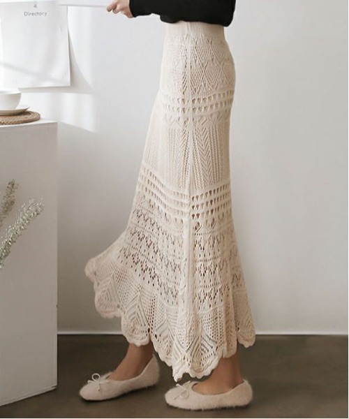 &soiree(アンドソワレ)の「透かし編みフレアスカート(スカート・レディース・アイボリー/ブラック・SMALL/MEDIUM/LARGE/X-LARGE)」の3枚目の写真