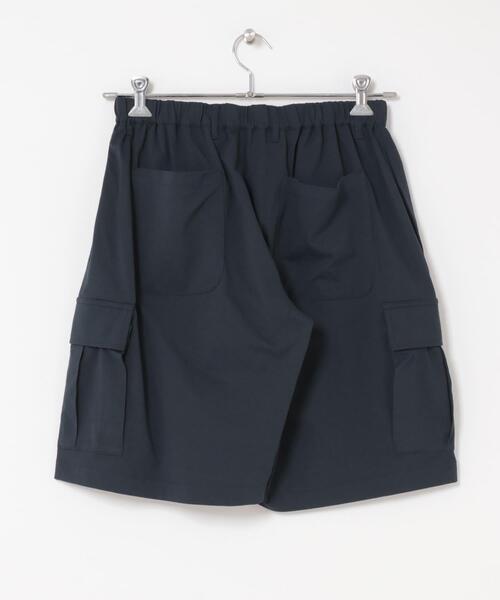 URBAN RESEARCH（アーバンリサーチ）の「Wide Dad　BREEZY TECH CARGO SHORTS（その他パンツ・メンズ・ネイビー/ブラック・2/1）」の16枚目の写真