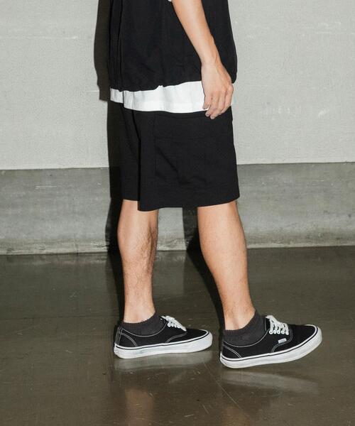 URBAN RESEARCH(アーバンリサーチ)の「Wide Dad BREEZY TECH CARGO SHORTS(その他パンツ・メンズ・ネイビー/ブラック・2/1)」の16枚目の写真