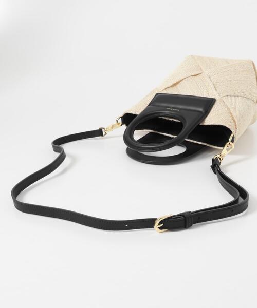URBAN RESEARCH ROSSO WOMEN(アーバンリサーチ ロッソ)の「VIOLAd’ORO レザーハンドルアバカメッシュバッグ(ショルダーバッグ・レディース・ベージュ・-)」の5枚目の写真