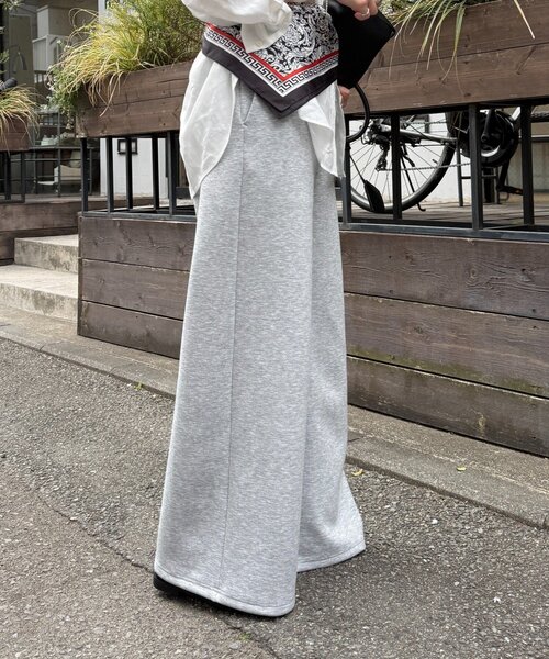 LOUNGEDRESS（ラウンジドレス）の「ドロストスウェットパンツ（スウェットパンツ・レディース・アイボリー/グレー・SMALL/MEDIUM）」の19枚目の写真
