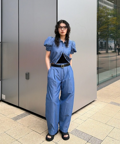 Ameri(アメリ)の「MULTI STRIPE EGG PANTS(その他パンツ・レディース・アイボリー/ベージュ/ブルー・SMALL/MEDIUM)」の7枚目の写真