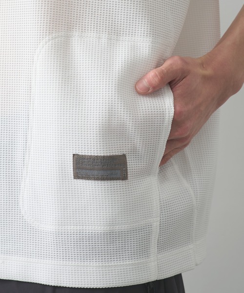 POLIQUANT(ポリクアント)の「【POLIQUANT/ポリクアント】別注 THE LINKED WAFFLE S/S TEE(Tシャツ/カットソー・メンズ・ブラック/ホワイト/ダークグレー・2/1/3/4)」の9枚目の写真
