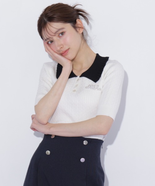 JILL by JILL STUART(ジルバイジルスチュアート)の「ビジューロゴケーブルニット半袖(ニット/セーター・レディース・ブラック/ブルー/ホワイト・FREE)」の2枚目の写真