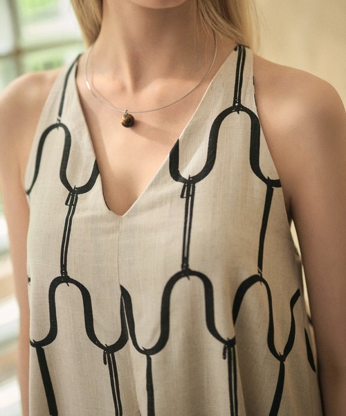 LAULEN(ローレン)の「geometric pattern linen long dress /ジオメトリック柄リネンブレンドロングワンピース(ワンピース・レディース・ブラック/ブラウン・FREE)」の21枚目の写真