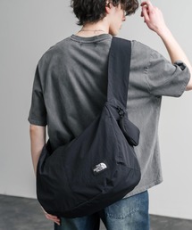 THE NORTH FACE ザ・ノースフェイス URBAN BIG SHOULDER BAG ミニポーチ付きワンポイントロゴショルダーバッグ