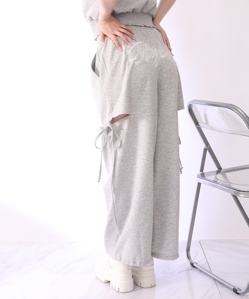 one after another NICE CLAUP(ワンアフターアナザーナイスクラップ)の「【セットアップ可能/パーカー別売り】【SMサイズ展開あり】サイドカットリボンスウェットパンツ(スウェットパンツ・レディース・グレー/ピンク/ブラック・MEDIUM/SMALL)」の18枚目の写真