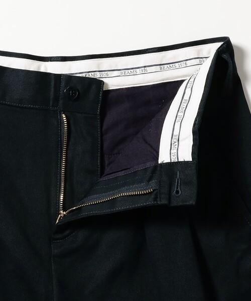 BEAMS(ビームス)の「ワイド チノ ショーツ【リラックスフィット】(その他パンツ・メンズ・ブラック/ベージュ/ネイビー・S/M/L/XL)」の15枚目の写真