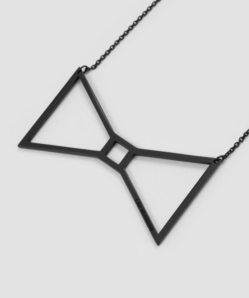 LAD MUSICIAN(ラッドミュージシャン)の「BOW TIE NECKLACE(ネックレス・メンズ・シルバー/ブラック・FREE)」の3枚目の写真
