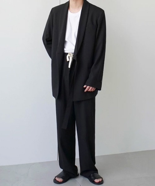 NOWLE(ノウル)の「【NOWLE】モードデザイン ルーズ セットアップ / アーバンモダン ベルテッドジャケット × ワイドストレート イージーパンツ セットアップ(セットアップ・メンズ・ブラック・MEDIUM/LARGE)」の6枚目の写真