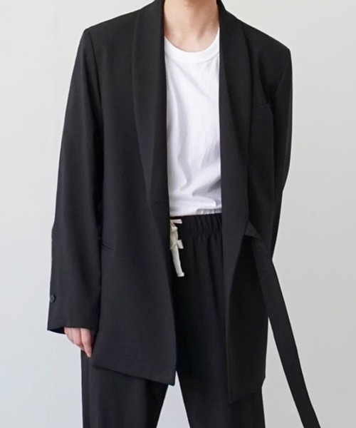 NOWLE(ノウル)の「【NOWLE】モードデザイン ルーズ セットアップ / アーバンモダン ベルテッドジャケット × ワイドストレート イージーパンツ セットアップ(セットアップ・メンズ・ブラック・MEDIUM/LARGE)」の7枚目の写真