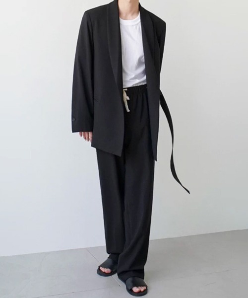 NOWLE(ノウル)の「【NOWLE】モードデザイン ルーズ セットアップ / アーバンモダン ベルテッドジャケット × ワイドストレート イージーパンツ セットアップ(セットアップ・メンズ・ブラック・MEDIUM/LARGE)」の8枚目の写真