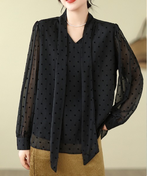 LUCPY（ラクピー）の「ドットシアーボウタイブラウス（シャツ/ブラウス・レディース・ブラック/ホワイト・XX-LARGE/X-LARGE/LARGE/MEDIUM）」の3枚目の写真