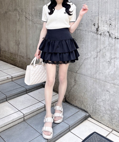 INGNI(イング)の「ケーブル柄ヘンリースキッパー半袖ニット(ニット/セーター・レディース・ホワイト×ブラック/ネイビー系/ピンク系2・M)」の9枚目の写真