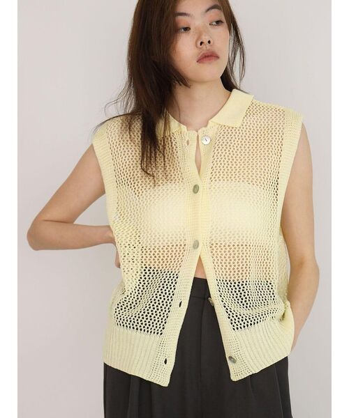 FIKA.(フィーカ)の「2way collared mesh knit top(ニット/セーター・レディース・アイボリー/ブラック/ダークブラウン・MEDIUM)」の9枚目の写真