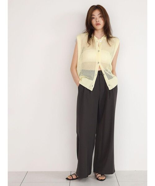 FIKA.(フィーカ)の「2way collared mesh knit top(ニット/セーター・レディース・アイボリー/ブラック/ダークブラウン・MEDIUM)」の12枚目の写真