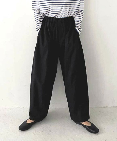 Flugge(フラッジー)の「ウエストゴムバレルパンツ(その他パンツ・レディース・ベージュ/ブラック・LARGE/MEDIUM)」の9枚目の写真