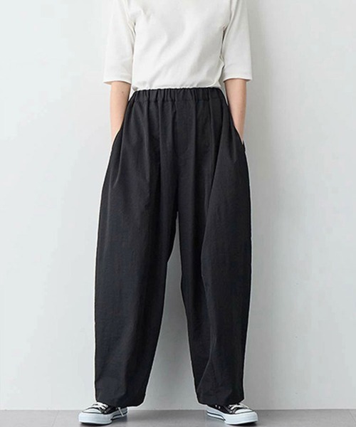 Flugge(フラッジー)の「ウエストゴムバレルパンツ(その他パンツ・レディース・ベージュ/ブラック・LARGE/MEDIUM)」の8枚目の写真
