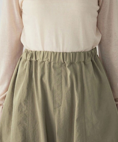 Flugge(フラッジー)の「ウエストゴムバレルパンツ(その他パンツ・レディース・ベージュ/ブラック・LARGE/MEDIUM)」の5枚目の写真