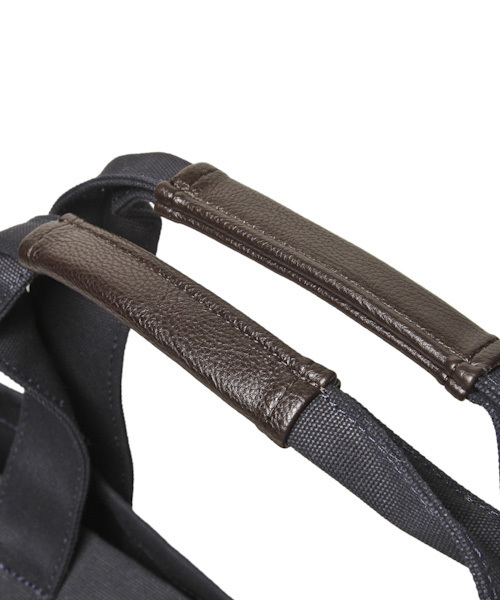 BAYFLOW(ベイフロー)の「BAYFLOW/コンチョロゴトート(Lサイズ)(トートバッグ・レディース・アイボリー/ネイビー/グレー/その他1/ブラウン/ブラック/クリアブルー/ピンク・FREE)」の19枚目の写真