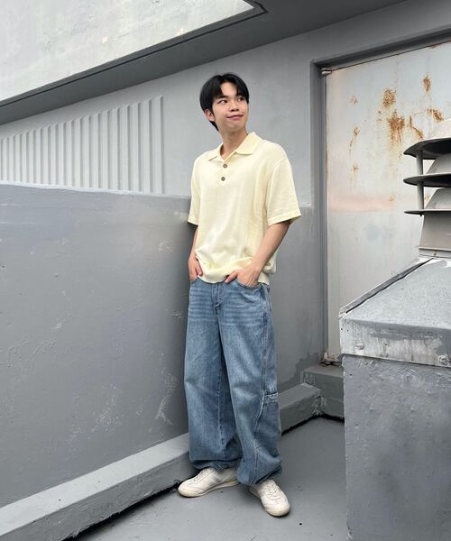LUNDY(ランディ)の「カーブラインワイドデニム - 薄い青(デニムパンツ・メンズ・ブルー系その他・3/2/1)」の8枚目の写真