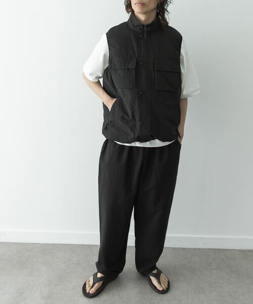 URBAN RESEARCH Sonny Label(アーバンリサーチサニーレーベル)の「COOLING FAN STAND VEST(ベスト・メンズ・ブラック/チャコールグレー・SMALL/MEDIUM/LARGE)」の5枚目の写真