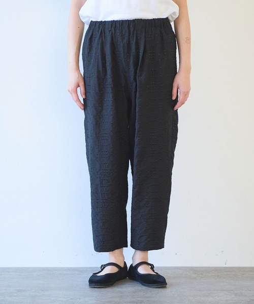 yuni(ユニ )の「△R/Ny/L memory dot 刺繍 cropped pants(その他パンツ・レディース・その他・FREE)」の11枚目の写真