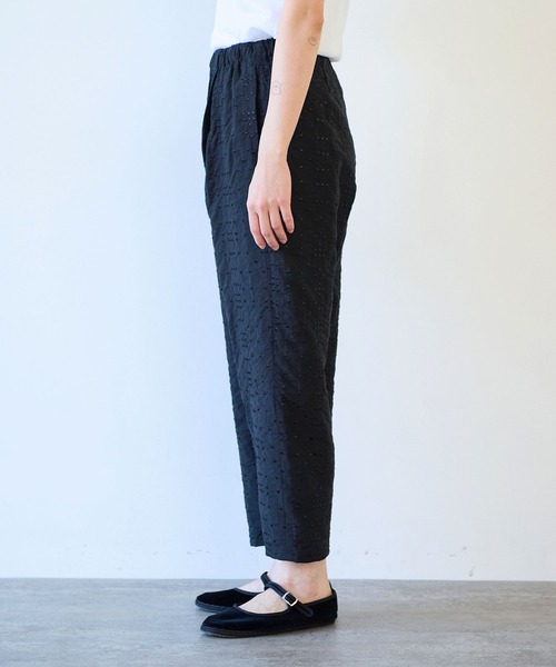 yuni(ユニ )の「△R/Ny/L memory dot 刺繍 cropped pants(その他パンツ・レディース・その他・FREE)」の12枚目の写真