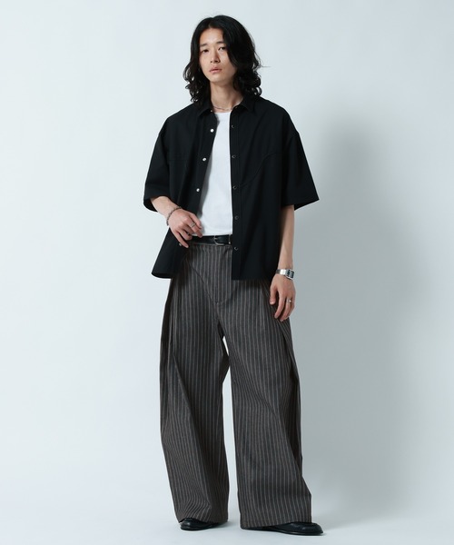 RAGEBLUE(レイジブルー)の「SMART INTUCK WIDE CHINO SLACKS/スマートインタックワイドチノスラックス(スラックス・メンズ・ベージュ/ブラック・LARGE/MEDIUM)」の4枚目の写真