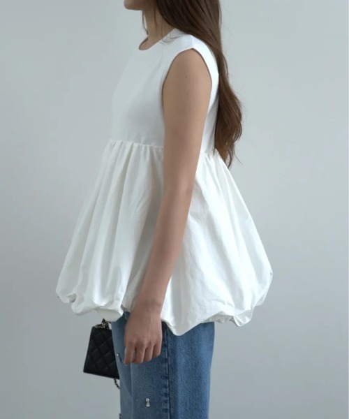 BIRTHDAY BASH(バースデイバッシュ)の「HEM BALLOON SLEEVELESS TOPS(Tシャツ/カットソー・レディース・ホワイト・MEDIUM/SMALL)」の4枚目の写真