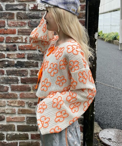 HELLO.SANFRANCISCO（ハローサンフランシスコ）の「【HELLO.SANFRANCISCO】2WAYフラワーシアー刺繍ボレロ（カーディガン/ボレロ・レディース・ホワイト/ブラック/イエロー・ONE SIZE）」の7枚目の写真