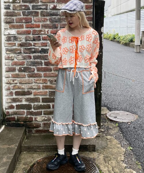 HELLO.SANFRANCISCO（ハローサンフランシスコ）の「【HELLO.SANFRANCISCO】2WAYフラワーシアー刺繍ボレロ（カーディガン/ボレロ・レディース・ホワイト/ブラック/イエロー・ONE SIZE）」の9枚目の写真