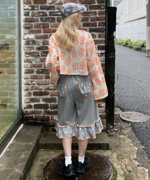 HELLO.SANFRANCISCO（ハローサンフランシスコ）の「【HELLO.SANFRANCISCO】2WAYフラワーシアー刺繍ボレロ（カーディガン/ボレロ・レディース・ホワイト/ブラック/イエロー・ONE SIZE）」の13枚目の写真