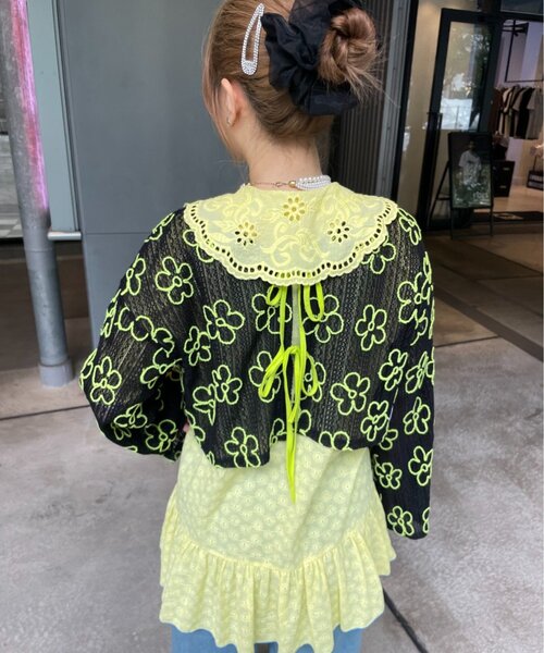 HELLO.SANFRANCISCO（ハローサンフランシスコ）の「【HELLO.SANFRANCISCO】2WAYフラワーシアー刺繍ボレロ（カーディガン/ボレロ・レディース・ホワイト/ブラック/イエロー・ONE SIZE）」の20枚目の写真