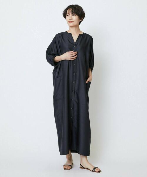 feerique（フィーリック）の「feerique シャンタンワンピース（ワンピース・レディース・ブラック・1）」の2枚目の写真