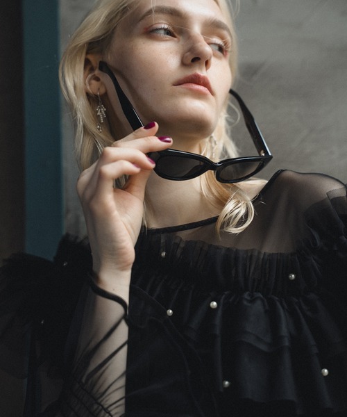et.UNiVER(エトユニベール)の「Tulle cape dress(ドレス・レディース・ブルーグレー/ブラック×ベージュ/オリーブ・SMALL/MEDIUM/LARGE)」の13枚目の写真