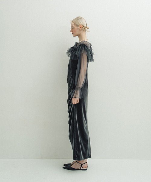 et.UNiVER(エトユニベール)の「Tulle cape dress(ドレス・レディース・ブルーグレー/ブラック×ベージュ/オリーブ・SMALL/MEDIUM/LARGE)」の15枚目の写真