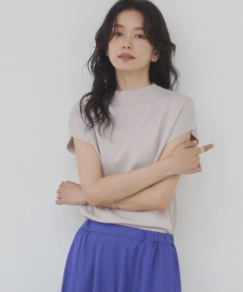 hunch（ハンチ）の「フレンチスリーブ ニットトップス（ニット/セーター・レディース・ターメリック/ワインレッド/ブラック/オフホワイト/グレイッシュベージュ・FREE）」の4枚目の写真