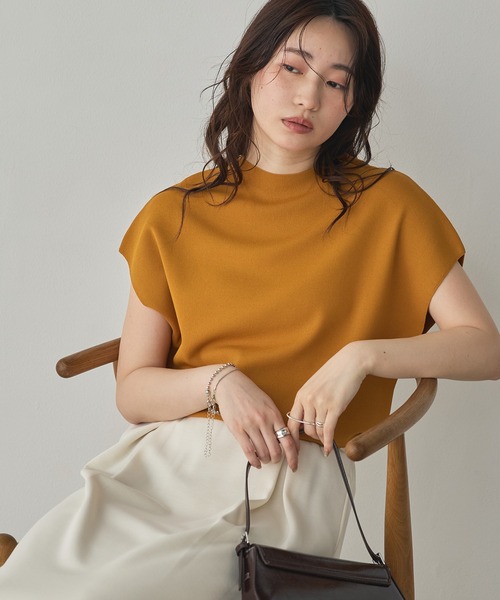hunch（ハンチ）の「フレンチスリーブ ニットトップス（ニット/セーター・レディース・ターメリック/ワインレッド/ブラック/オフホワイト/グレイッシュベージュ・FREE）」の5枚目の写真