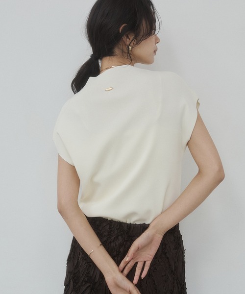 hunch（ハンチ）の「フレンチスリーブ ニットトップス（ニット/セーター・レディース・ターメリック/ワインレッド/ブラック/オフホワイト/グレイッシュベージュ・FREE）」の11枚目の写真