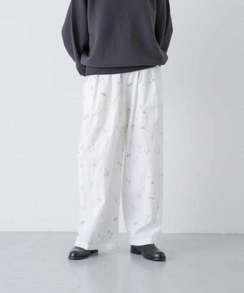 かぐれ(カグレ)の「ドローイング刺繍パンツ(その他パンツ・レディース・ブラック/オフホワイト・FREE)」の1枚目の写真