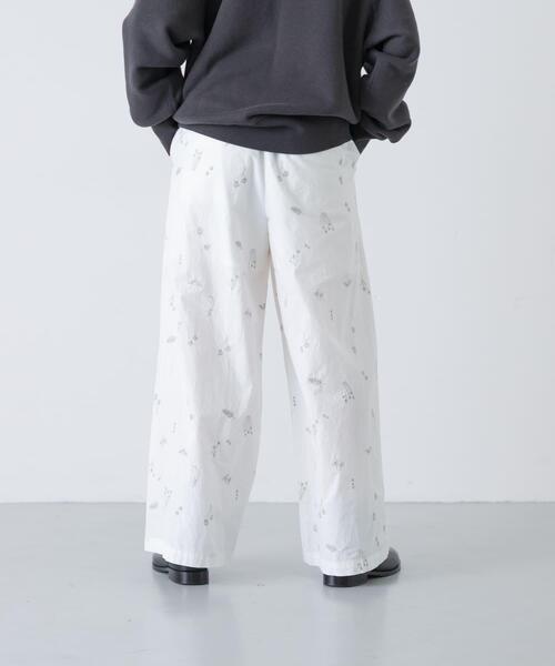 かぐれ(カグレ)の「ドローイング刺繍パンツ(その他パンツ・レディース・ブラック/オフホワイト・FREE)」の13枚目の写真