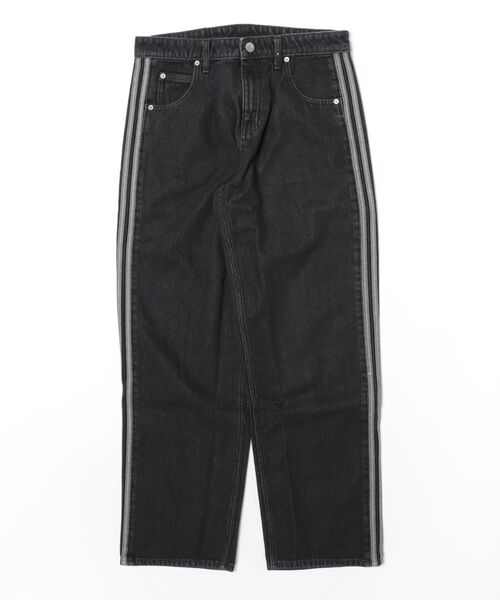 adidas(アディダス)の「【adidas】FIREBIRD ADICOLOR デニムトラックパンツ(デニムパンツ・メンズ・ブルー/ブラック・30/32/33/34)」の1枚目の写真
