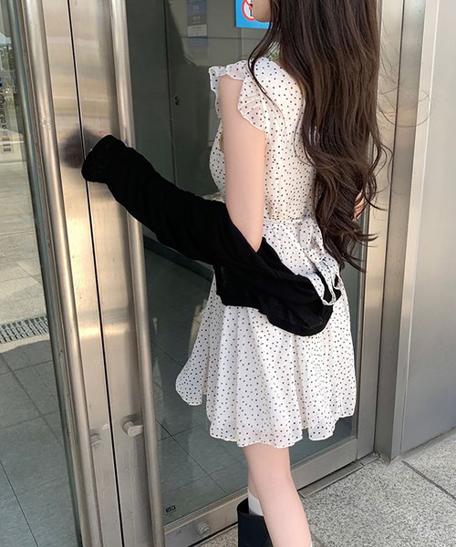 Girly Doll(ガーリードール)の「ドット柄レーストリムシフォンミニワンピース(ワンピース・レディース・ホワイト/ブラック・FREE)」の7枚目の写真