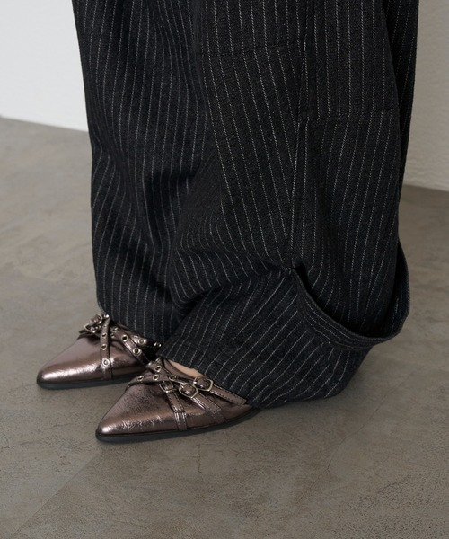 RAY CASSIN(レイカズン)の「【EC限定リバイバル】バレルデザインデニムパンツ(デニムパンツ・レディース・ネイビー/ブラック/ブルー系その他2・M/S)」の6枚目の写真